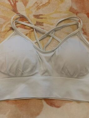 Seamless Light Cream Strappy Bralette